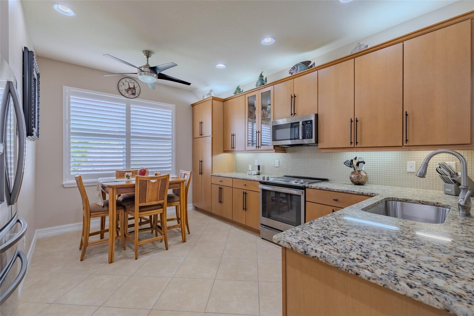 VALENCIA LAKES TR MM PH - Residential