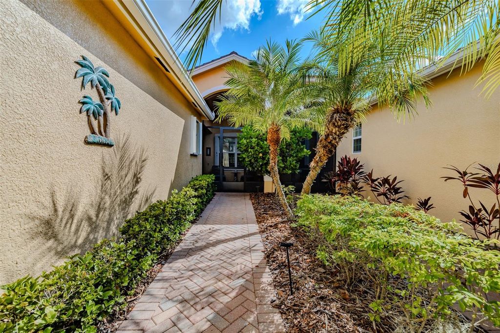 Photo of 15716 Aurora Lake Circle, Wimauma, FL 33598 (MLS # TB8437774)
