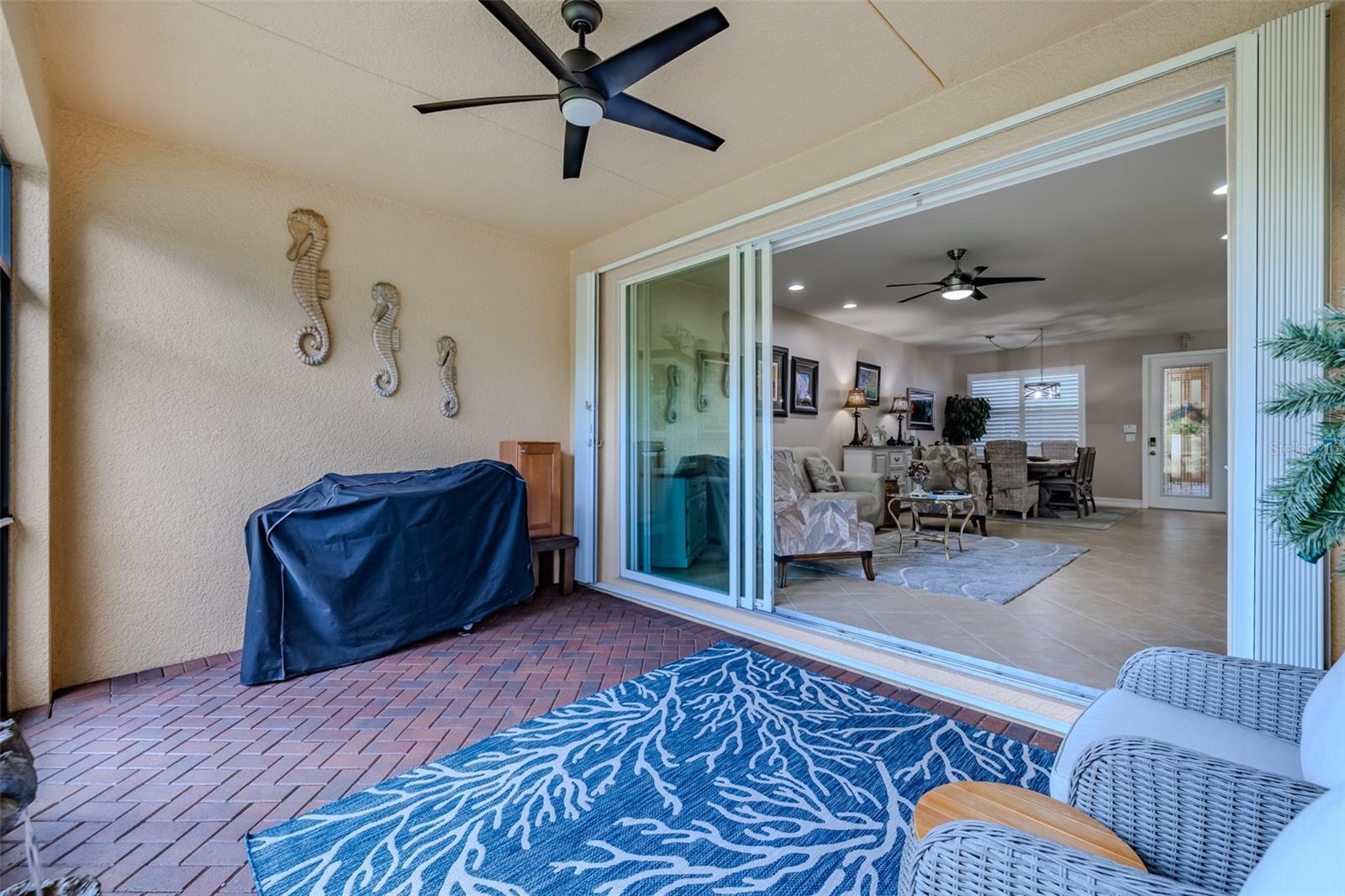 VALENCIA LAKES TR MM PH - Residential
