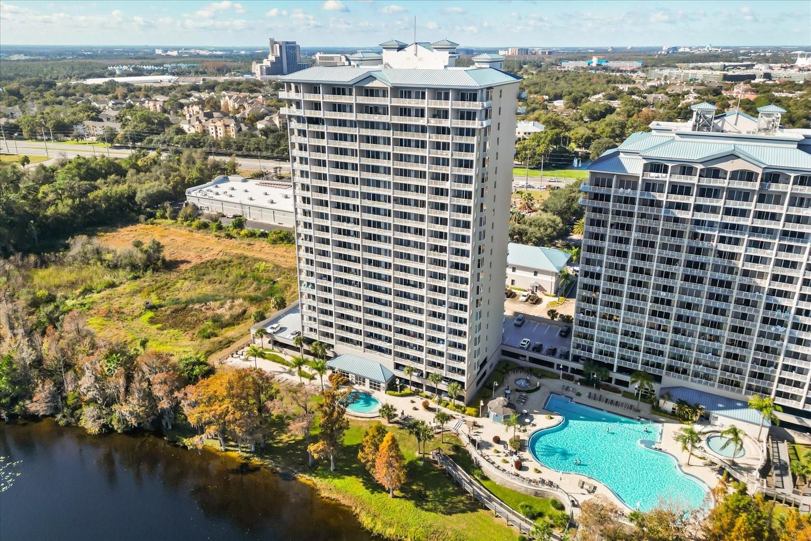BLUE HERON BEACH RESIDENCE BLDG II - Residential