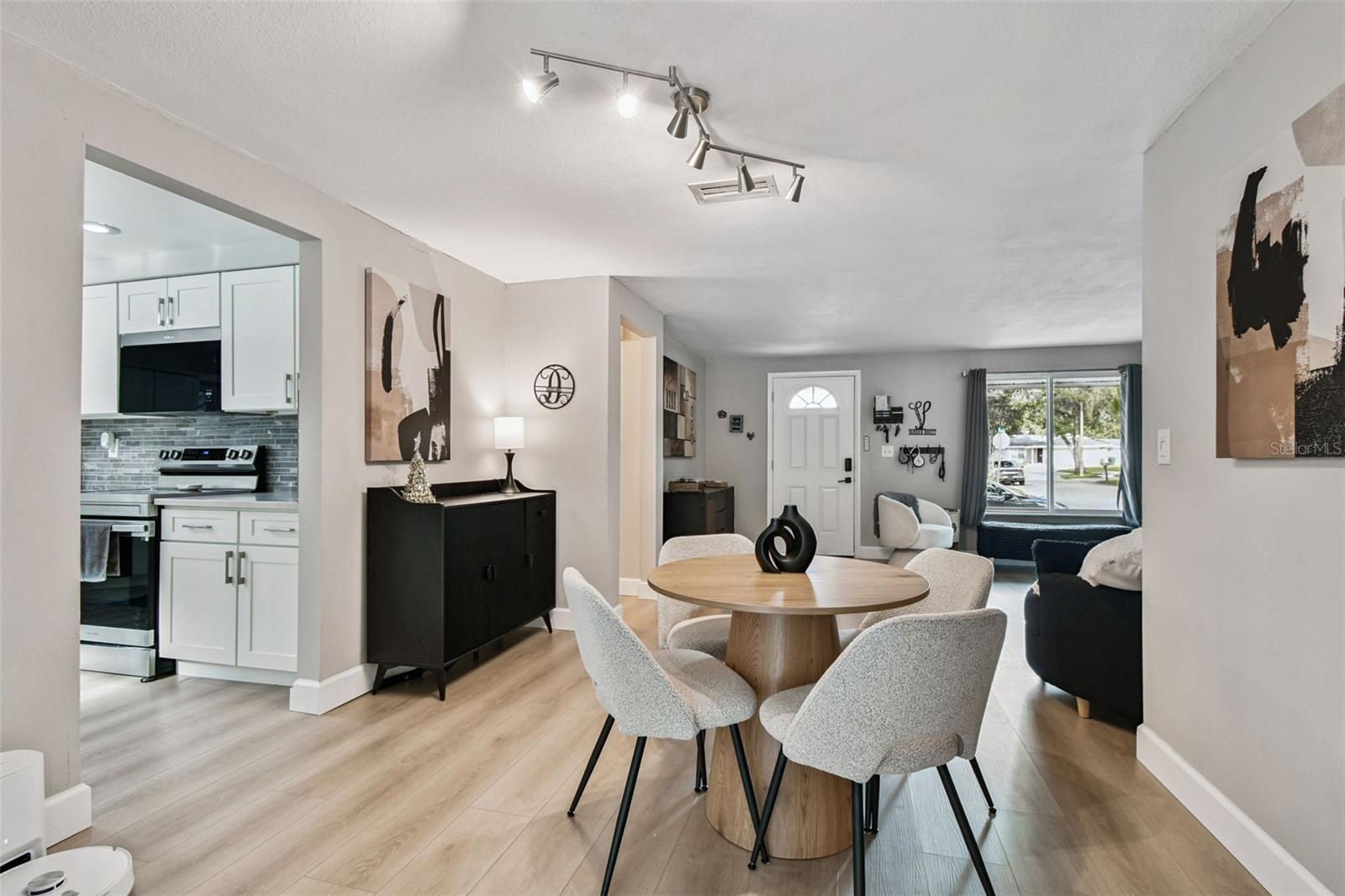 TANGELO GROVE VILLAGE - Residential