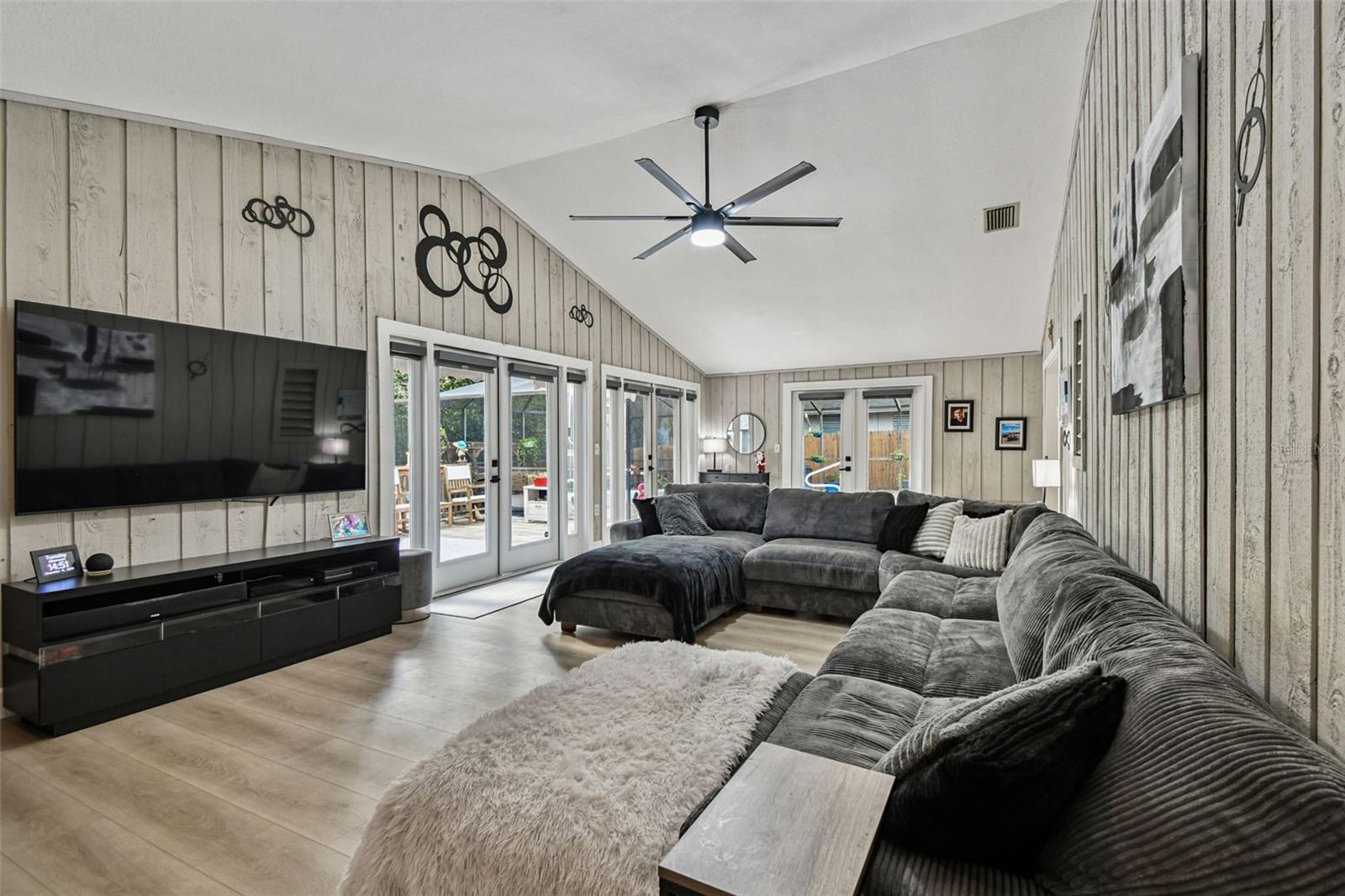 TANGELO GROVE VILLAGE - Residential