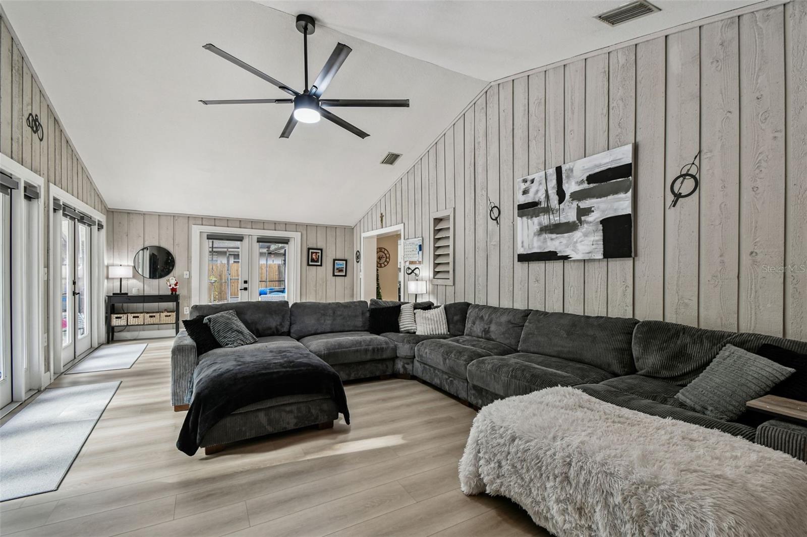 TANGELO GROVE VILLAGE - Residential