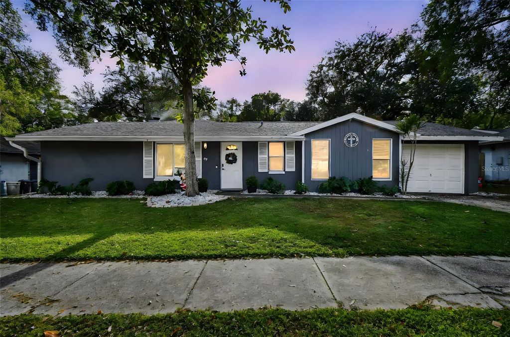 Photo of 49 Valencia Circle, Safety Harbor, FL 34695 (MLS # TB8455903)