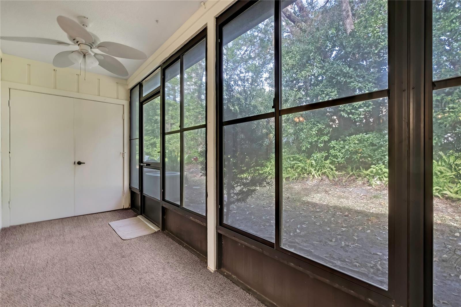 TMBR PINES PN GR VL - Residential