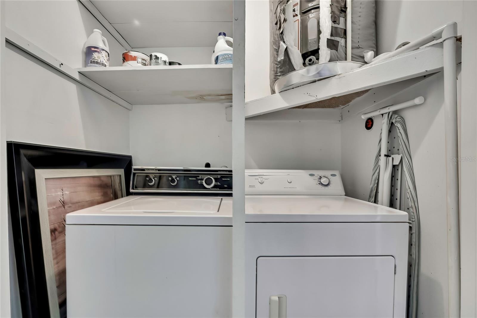 TMBR PINES PN GR VL - Residential