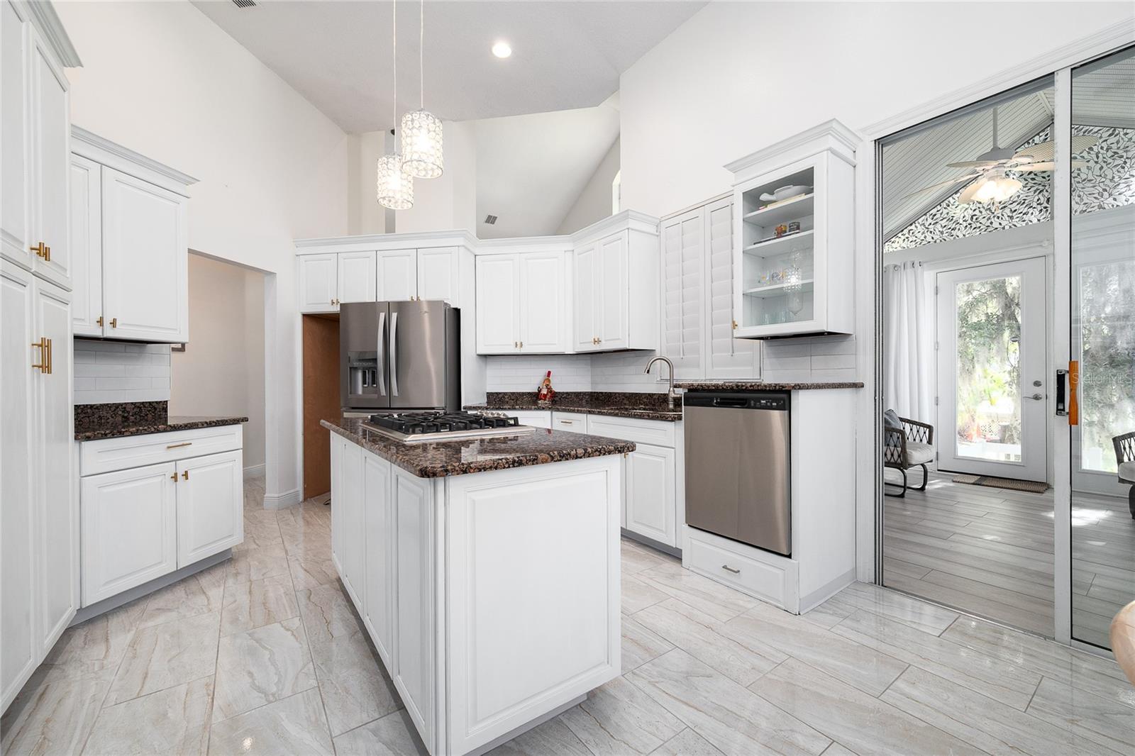 RIVER OAKS - Residential