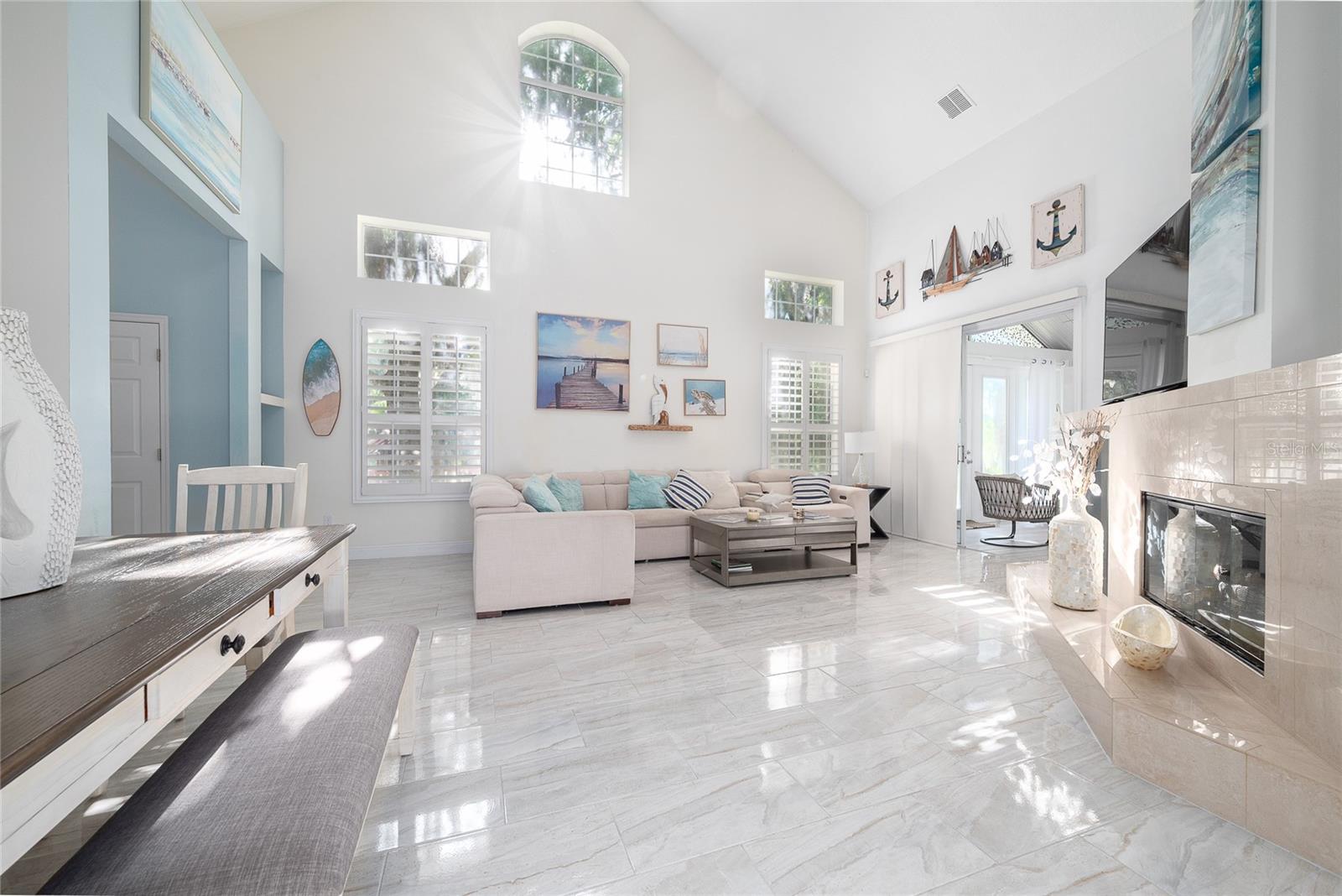 RIVER OAKS - Residential