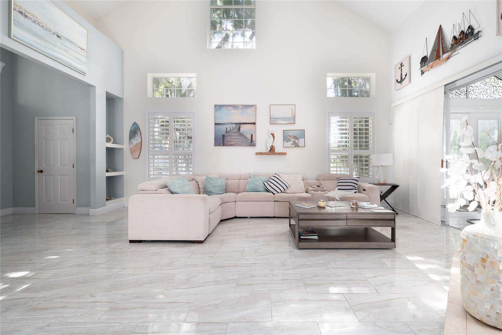 RIVER OAKS - Residential