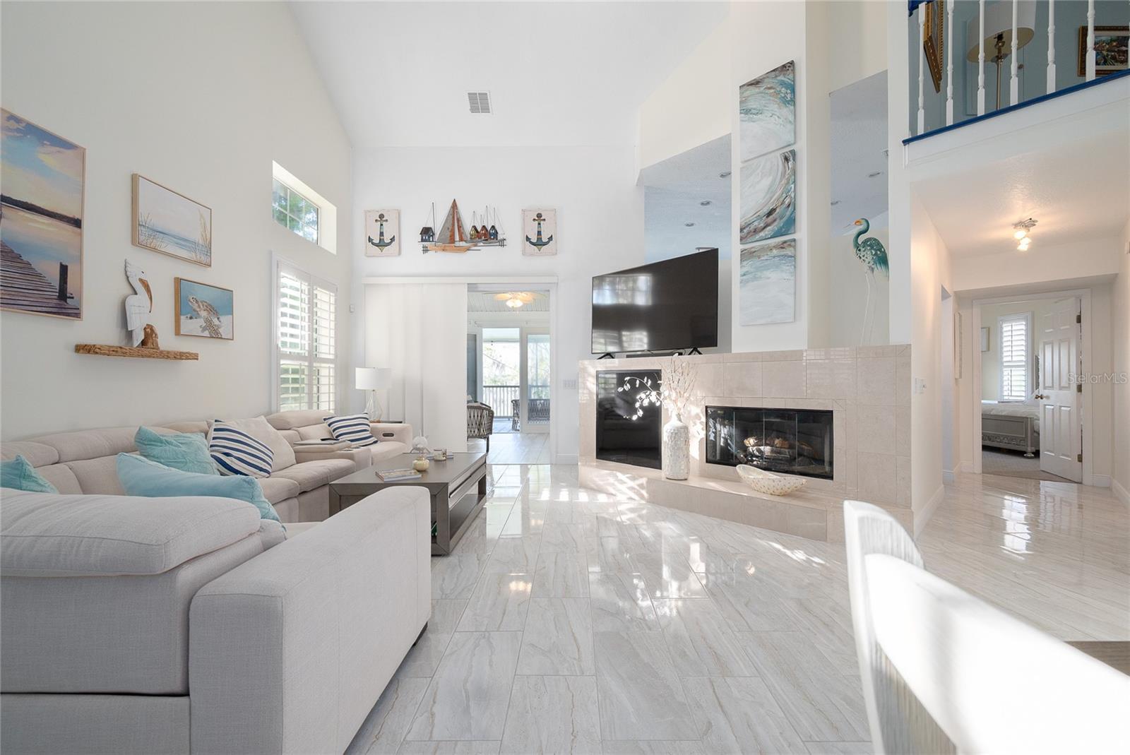 RIVER OAKS - Residential