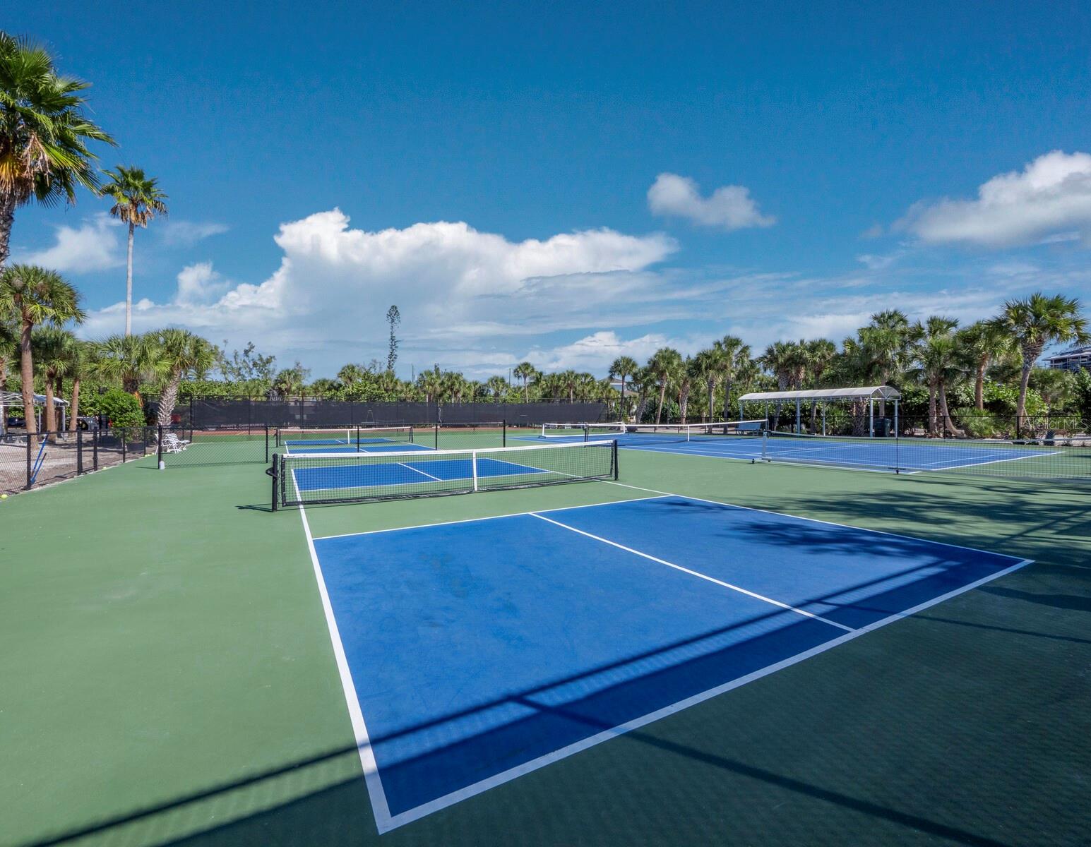 SANDERLING CLUB/SIESTA PROPERTIES INC - Land