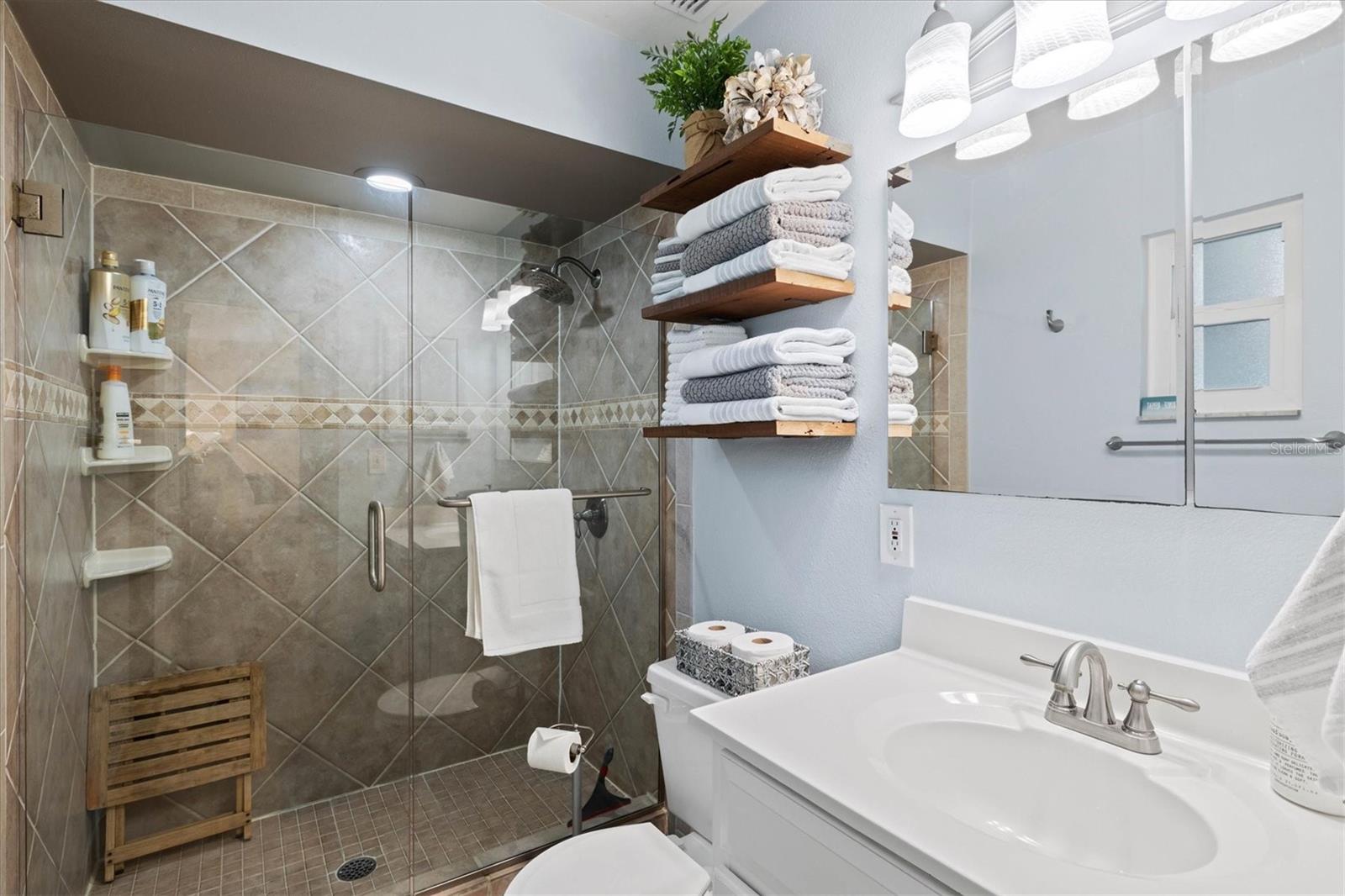 BELLEVUE TERRACE BLK C - Residential Lease