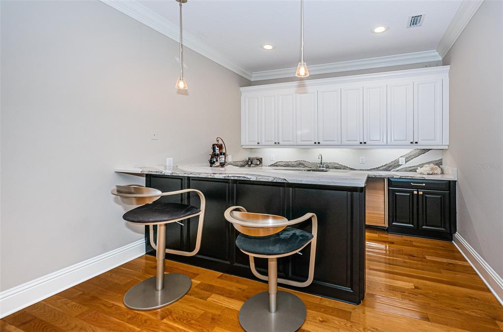 SKIMMER POINT PH III - Residential