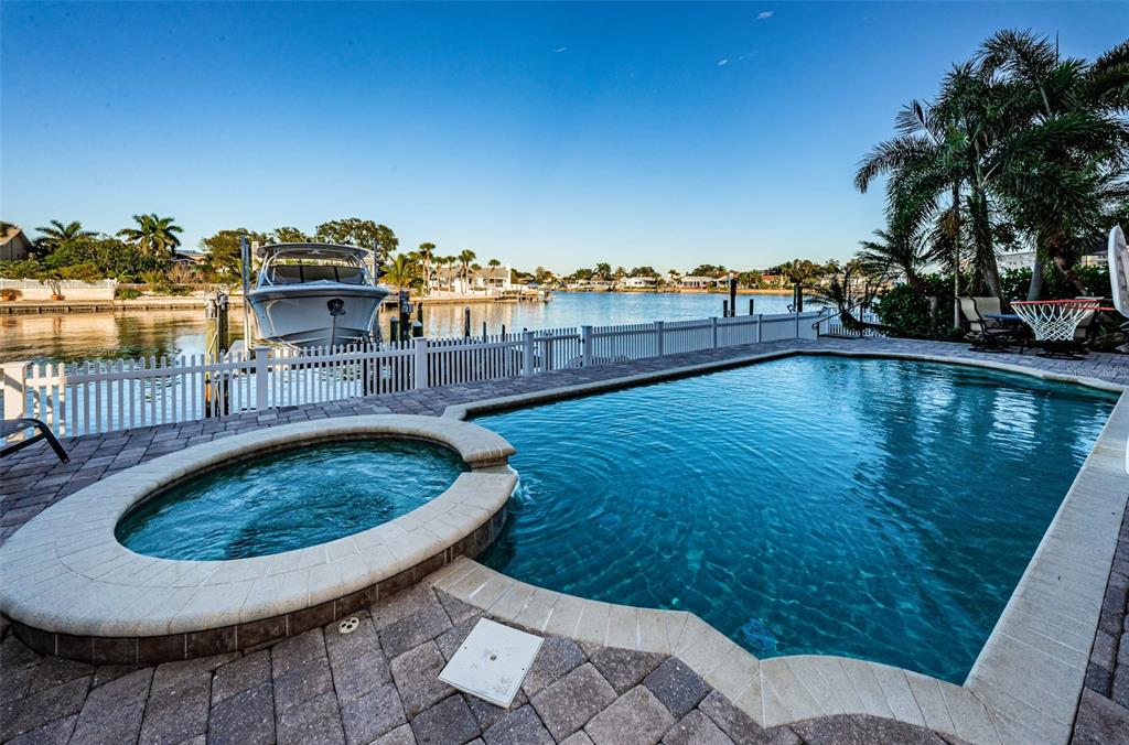 SKIMMER POINT PH III - Residential