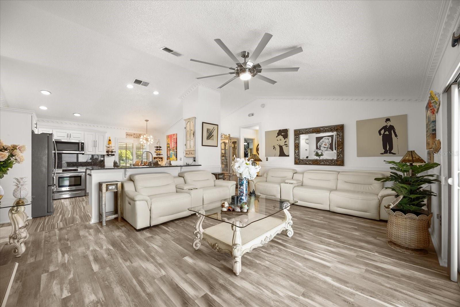 5501 LOMA VISTA DRIVE E