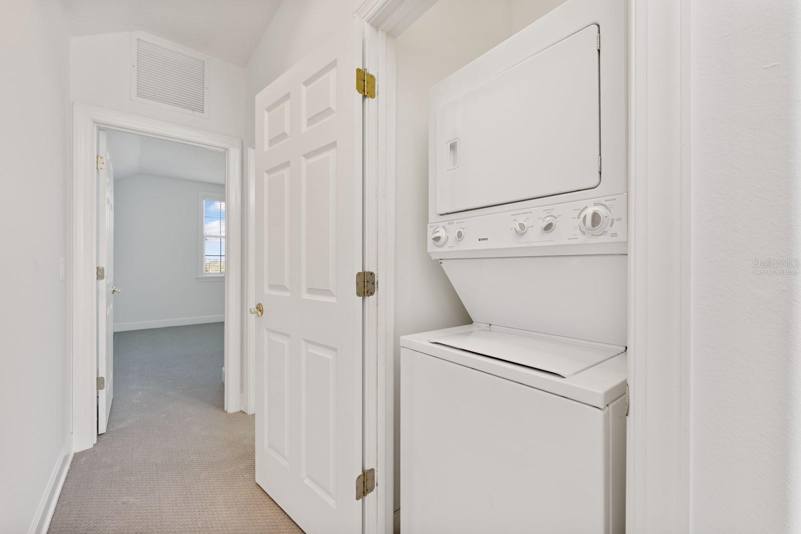 LAKE AVALON GRVS 2ND REP - Residential