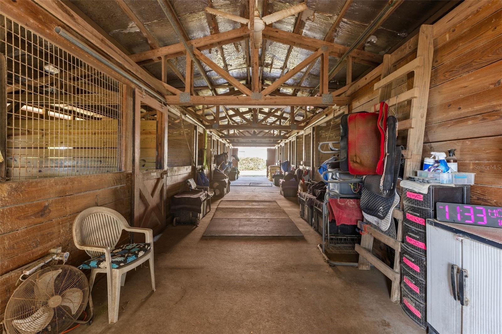 LAKE AVALON GRVS 2ND REP - Residential