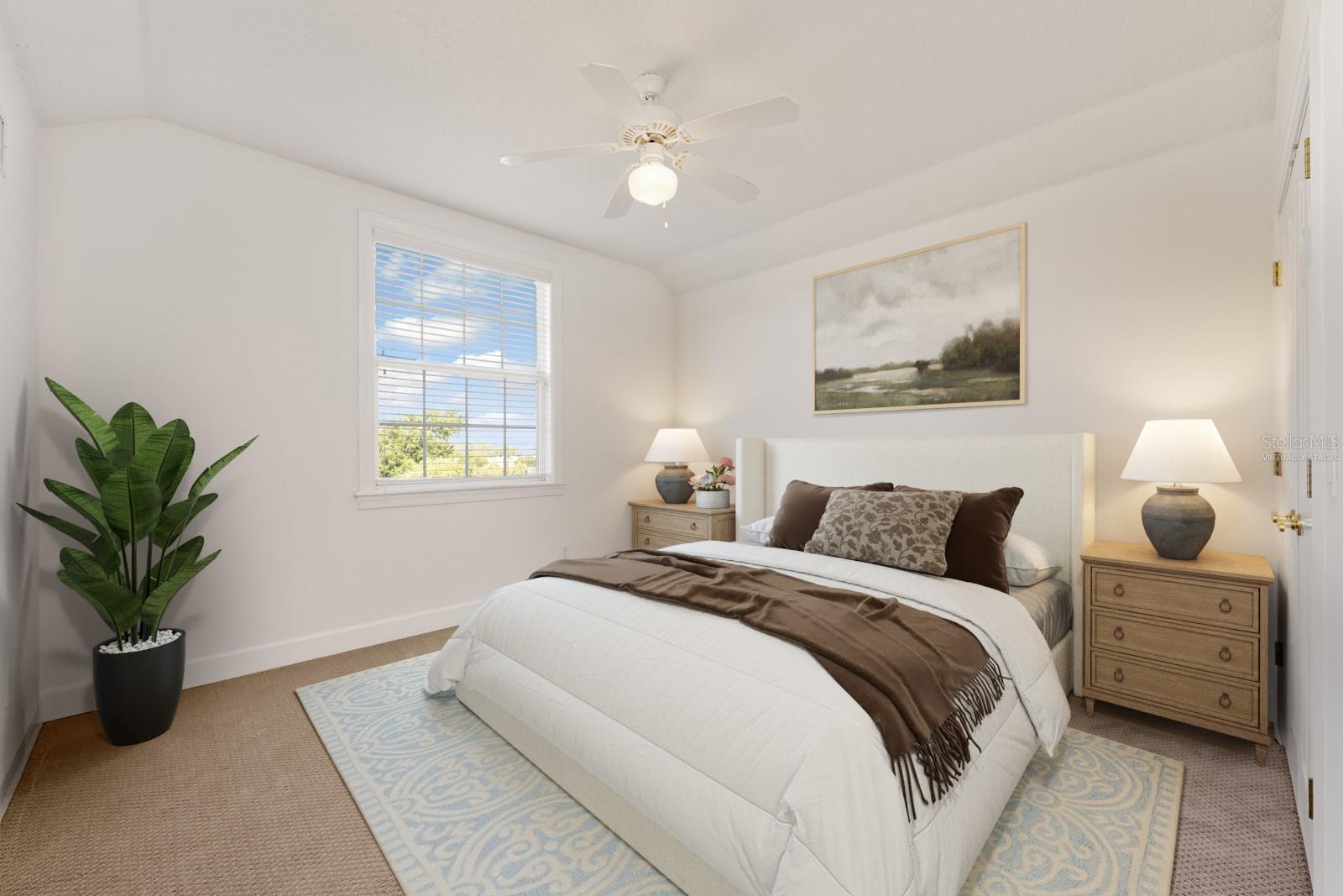 LAKE AVALON GRVS 2ND REP - Residential