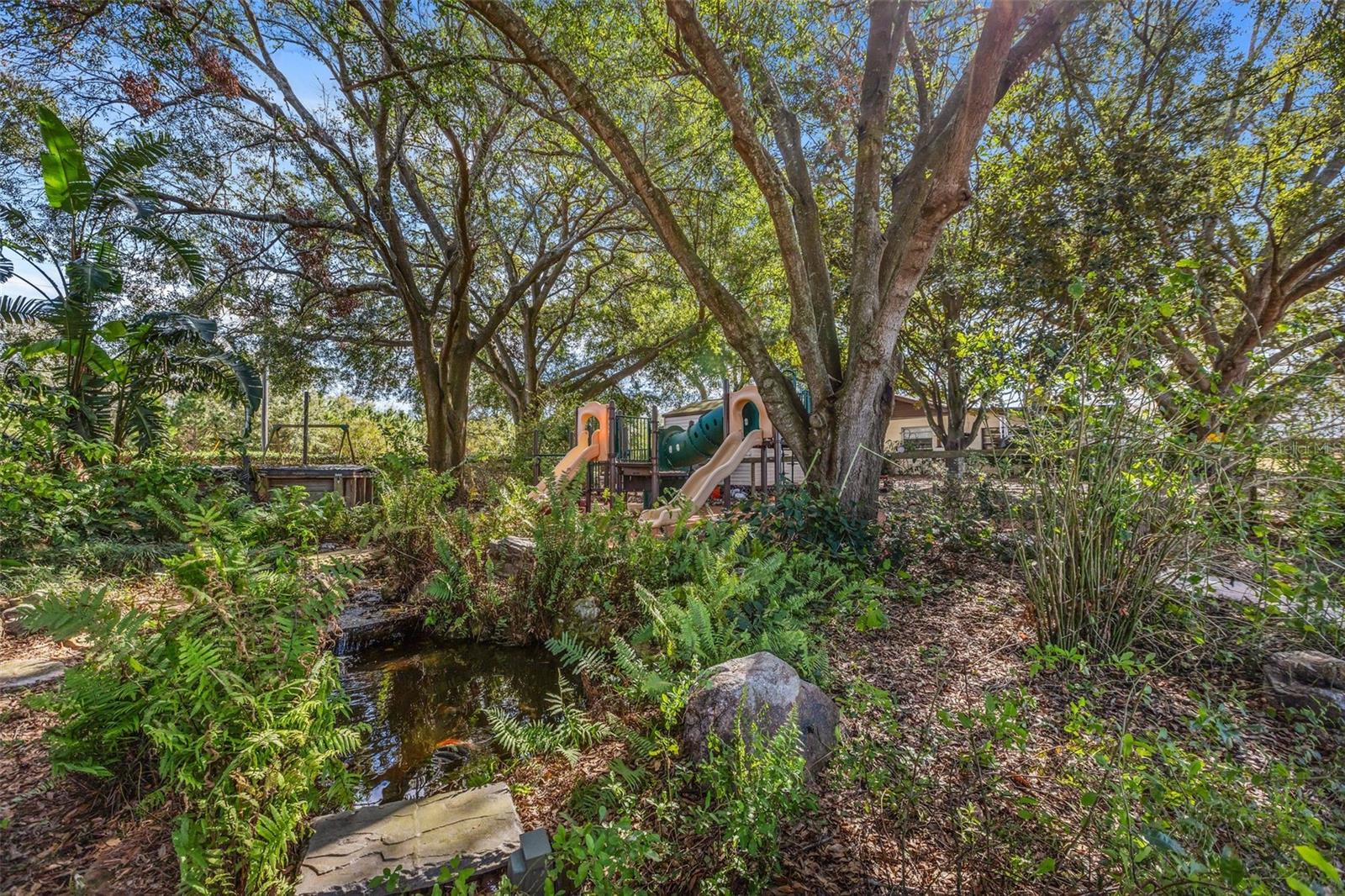 LAKE AVALON GRVS 2ND REP - Residential