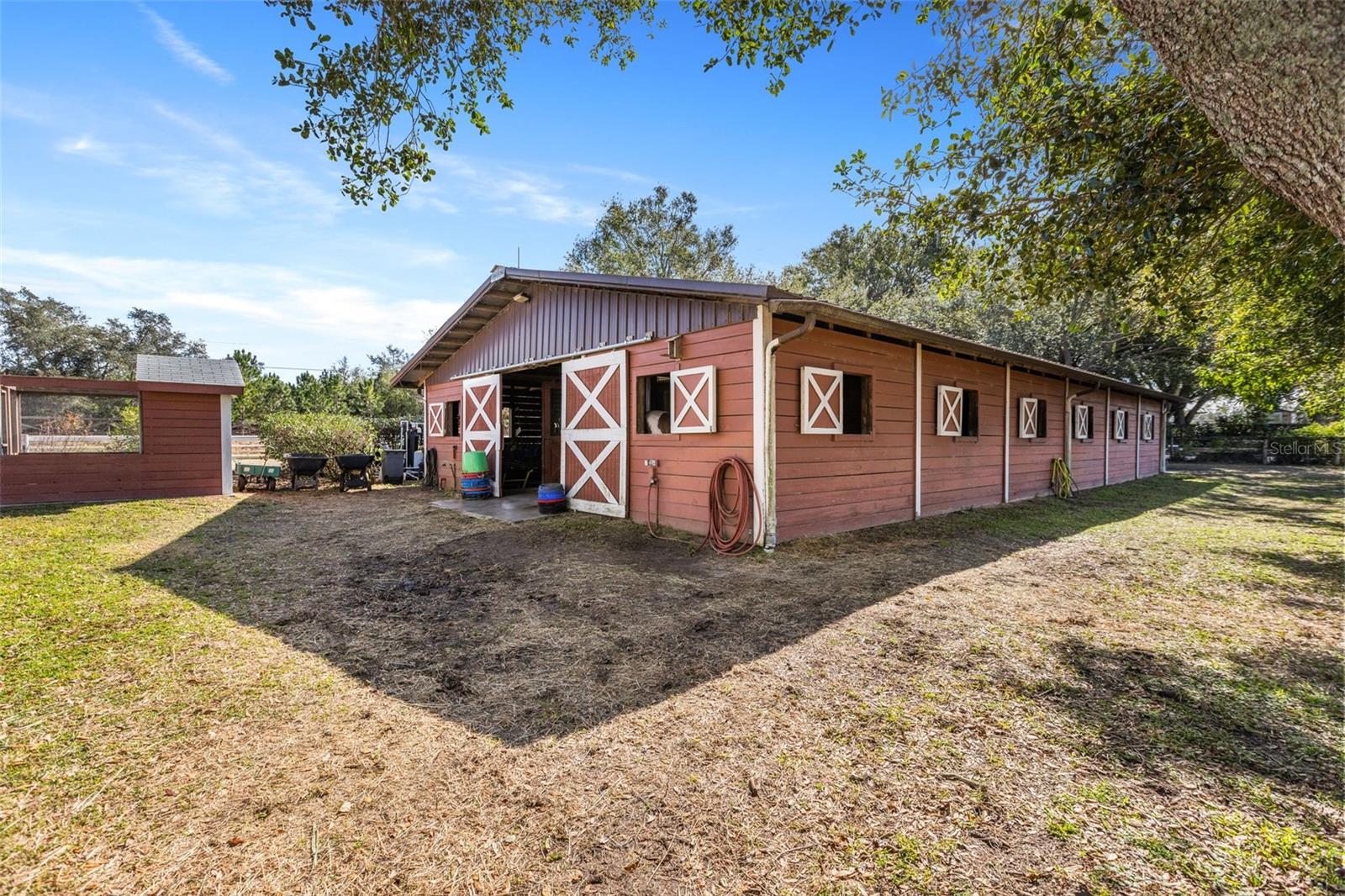 LAKE AVALON GRVS 2ND REP - Residential