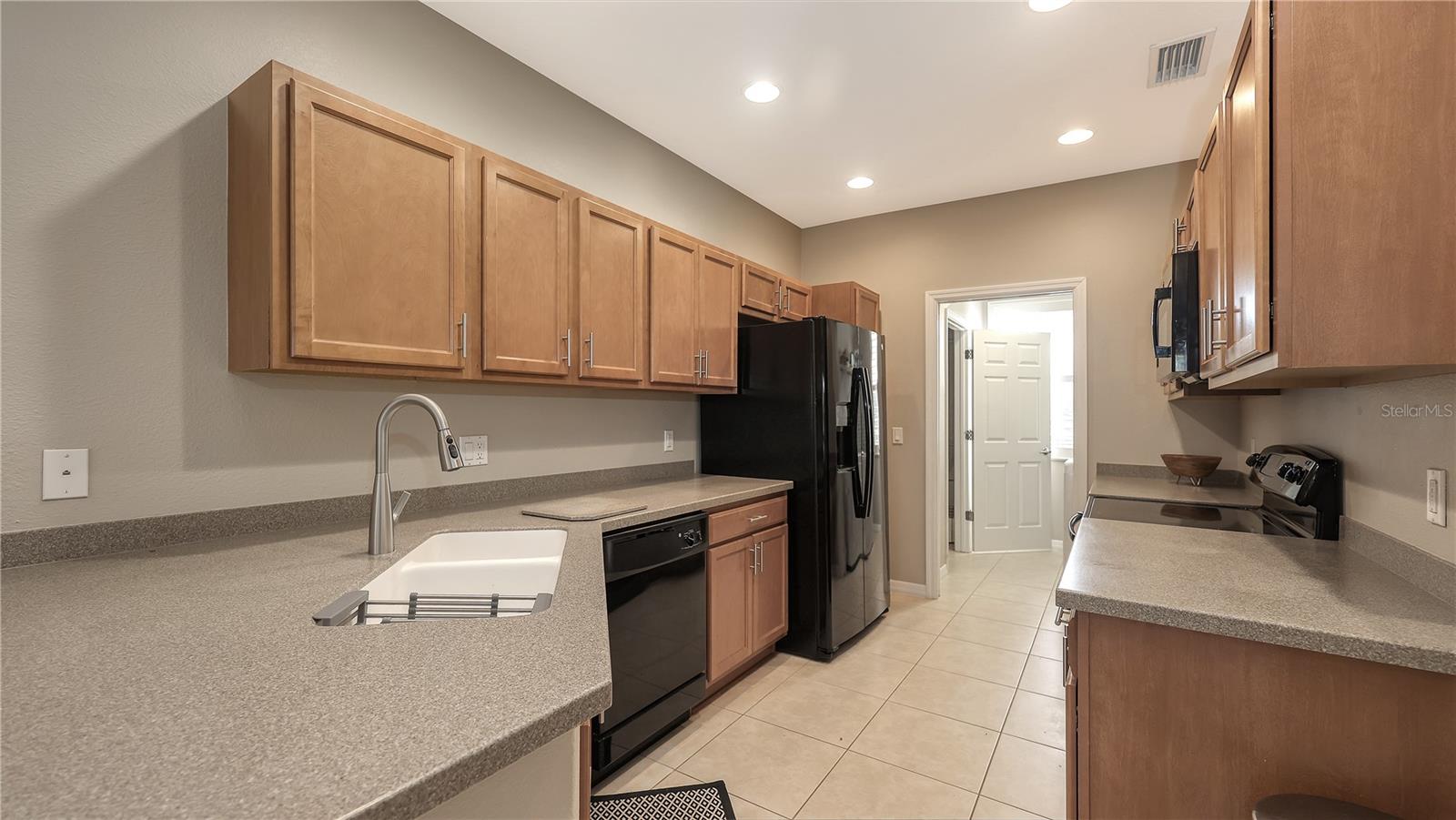 SAN MICHELE AT UNIVERSITY COMMONS - Residential