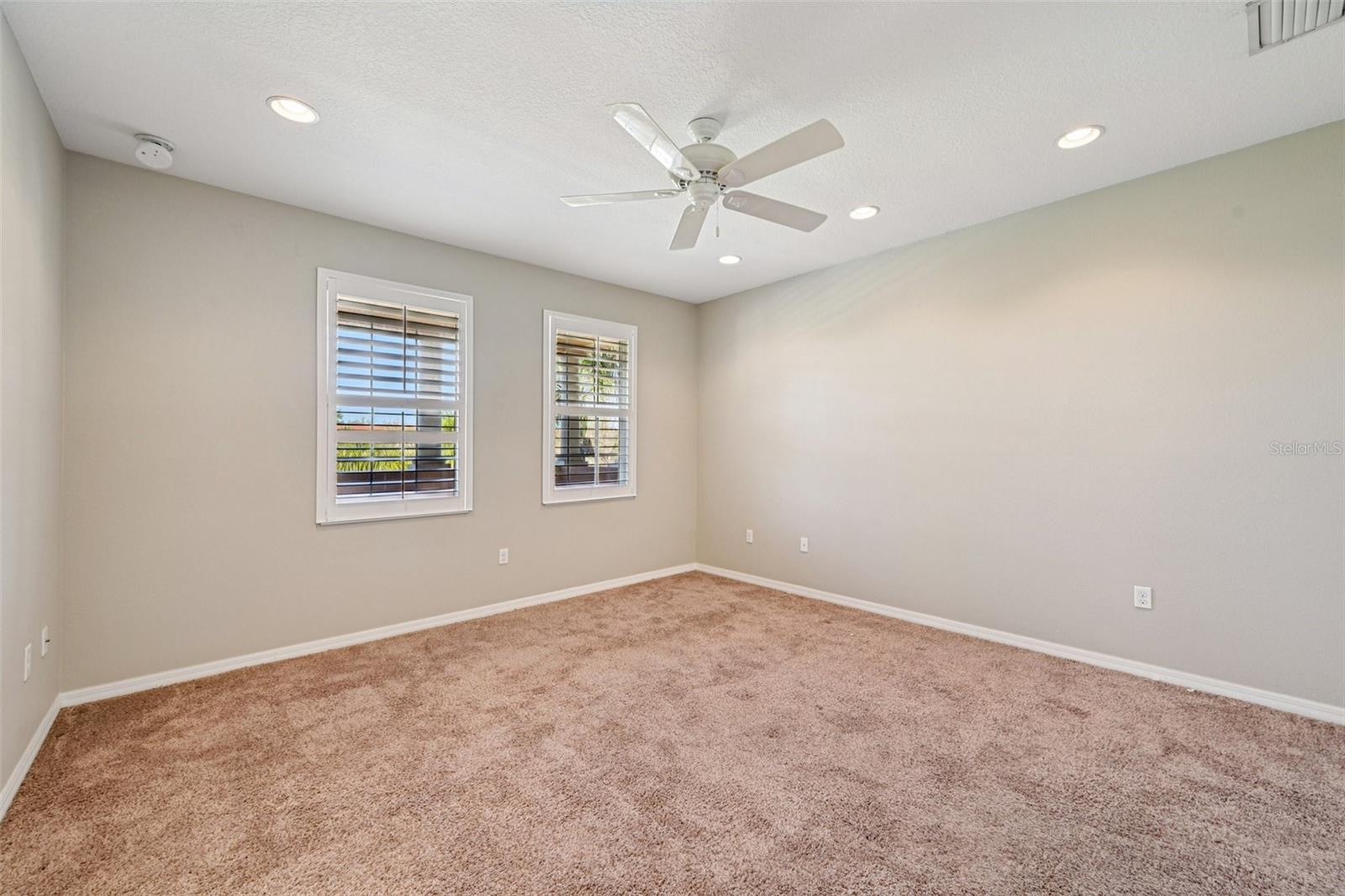 SAN MICHELE AT UNIVERSITY COMMONS - Residential