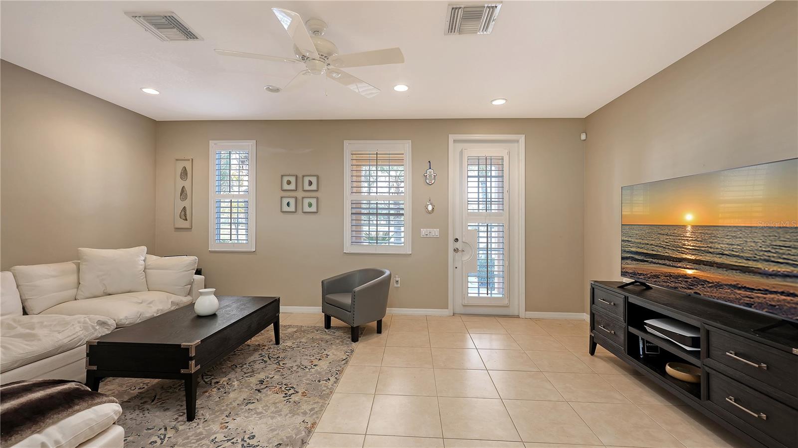 SAN MICHELE AT UNIVERSITY COMMONS - Residential