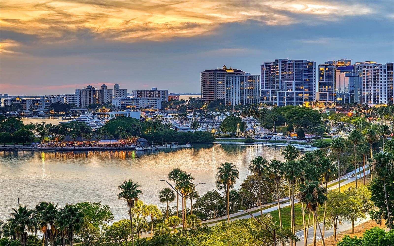 BAYSO SARASOTA CONDOMINIUM - Residential