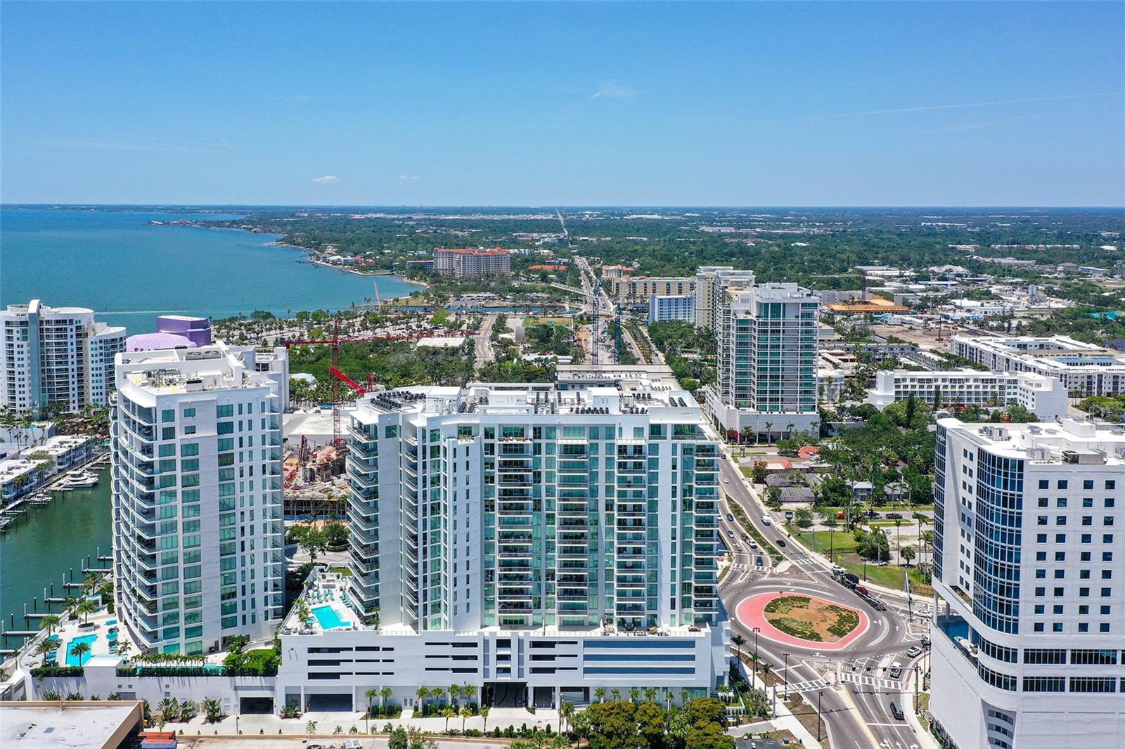 BAYSO SARASOTA CONDOMINIUM - Residential