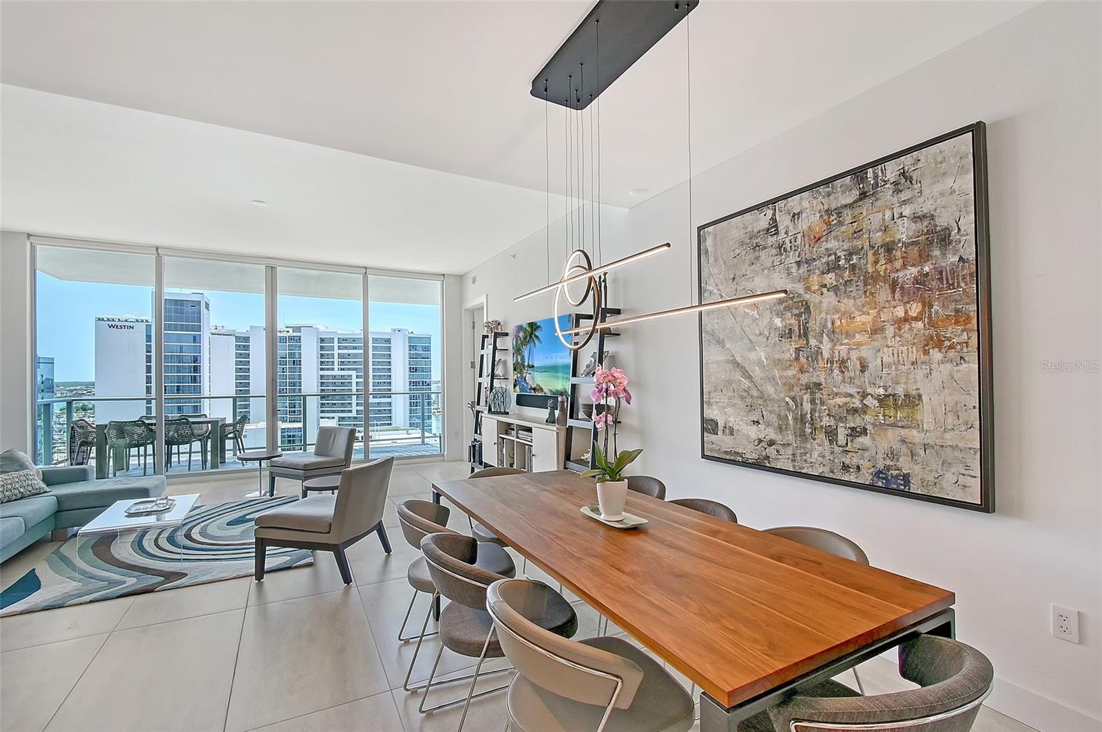 301 QUAY COMMONS 1208