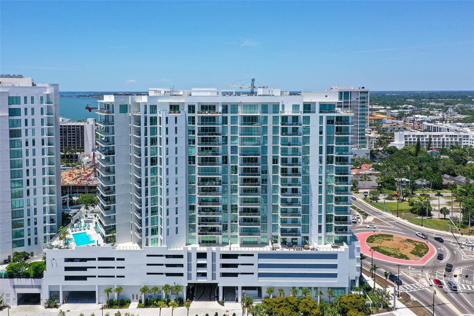 BAYSO SARASOTA CONDOMINIUM - Residential