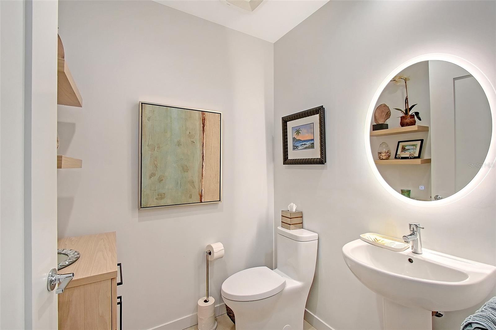 BAYSO SARASOTA CONDOMINIUM - Residential