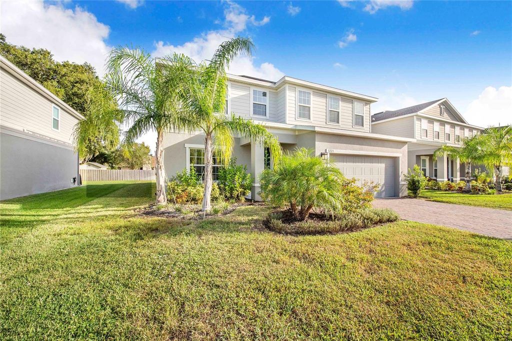 Photo of 3221 La Salle Street, Winter Haven, FL 33884 (MLS # P4936531)