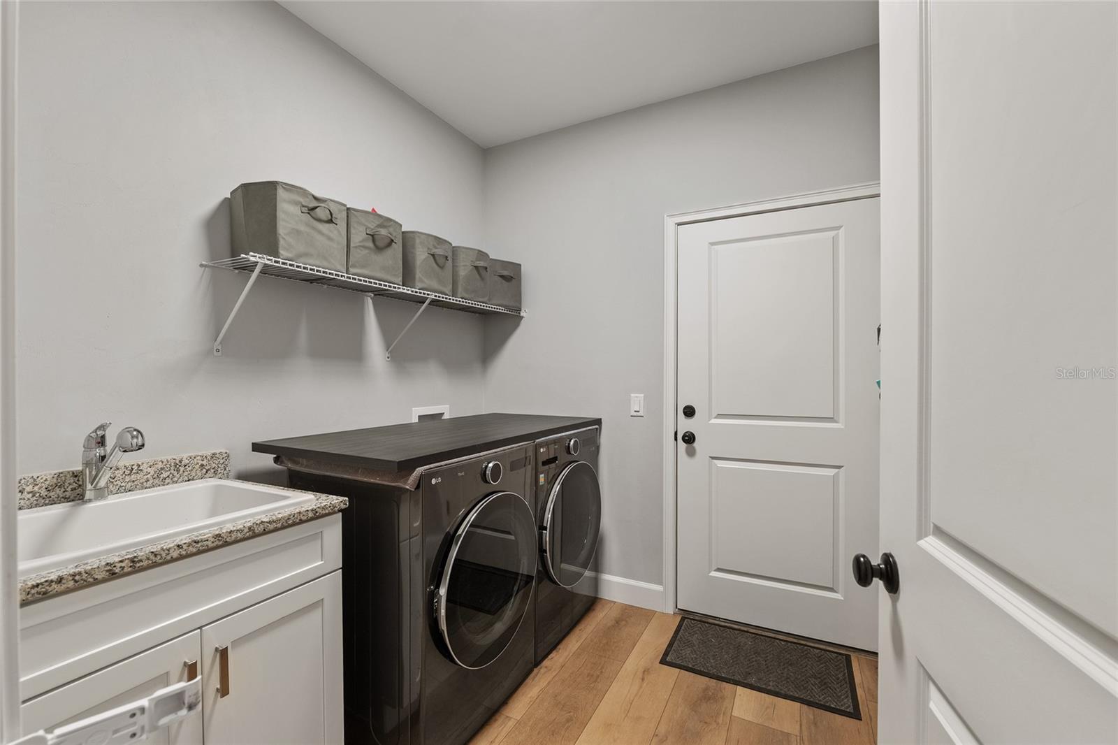 PEYTON'S PRESERVE PB 36 PG 7 LOT 12 OR 4781/1221 - Residential