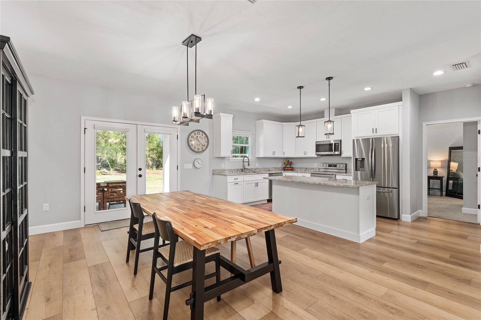 PEYTON'S PRESERVE PB 36 PG 7 LOT 12 OR 4781/1221 - Residential