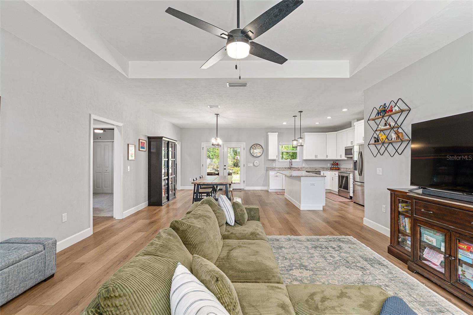 PEYTON'S PRESERVE PB 36 PG 7 LOT 12 OR 4781/1221 - Residential