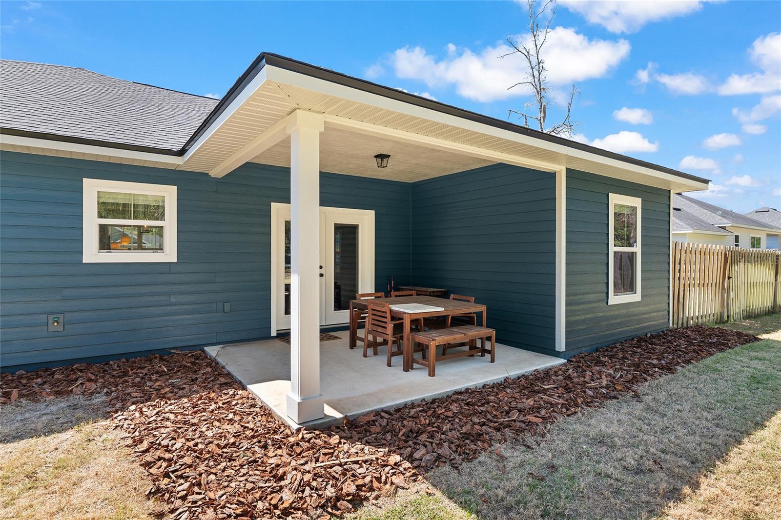 PEYTON'S PRESERVE PB 36 PG 7 LOT 12 OR 4781/1221 - Residential