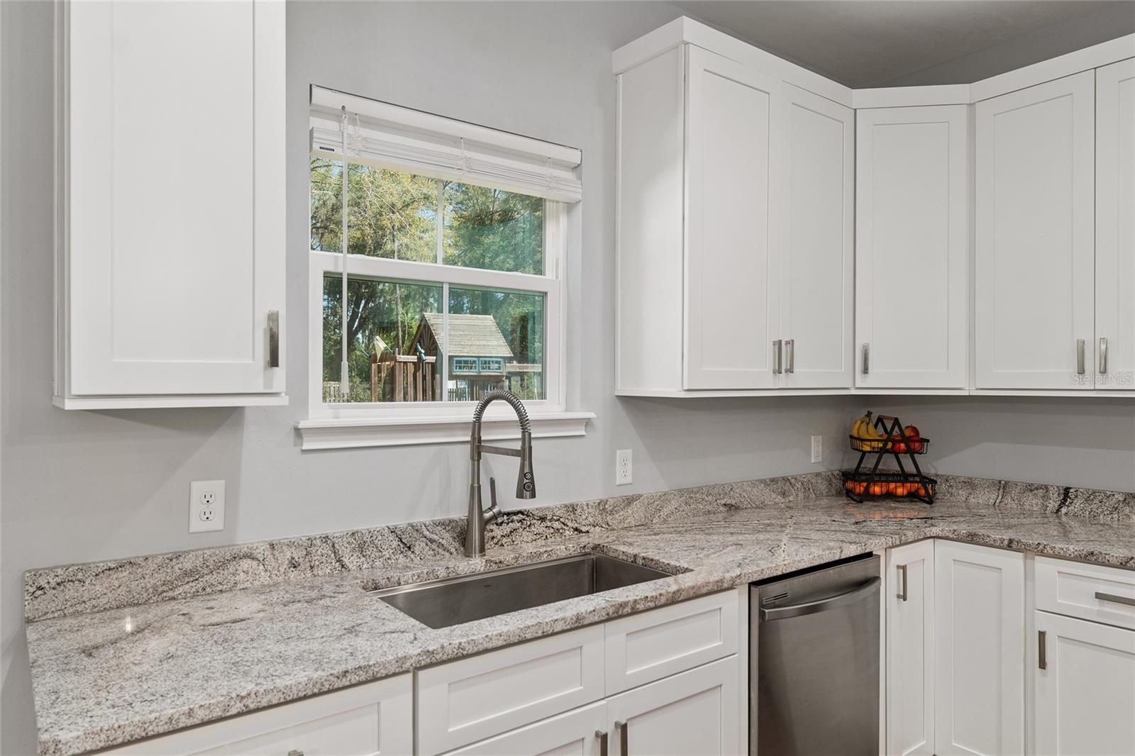 PEYTON'S PRESERVE PB 36 PG 7 LOT 12 OR 4781/1221 - Residential