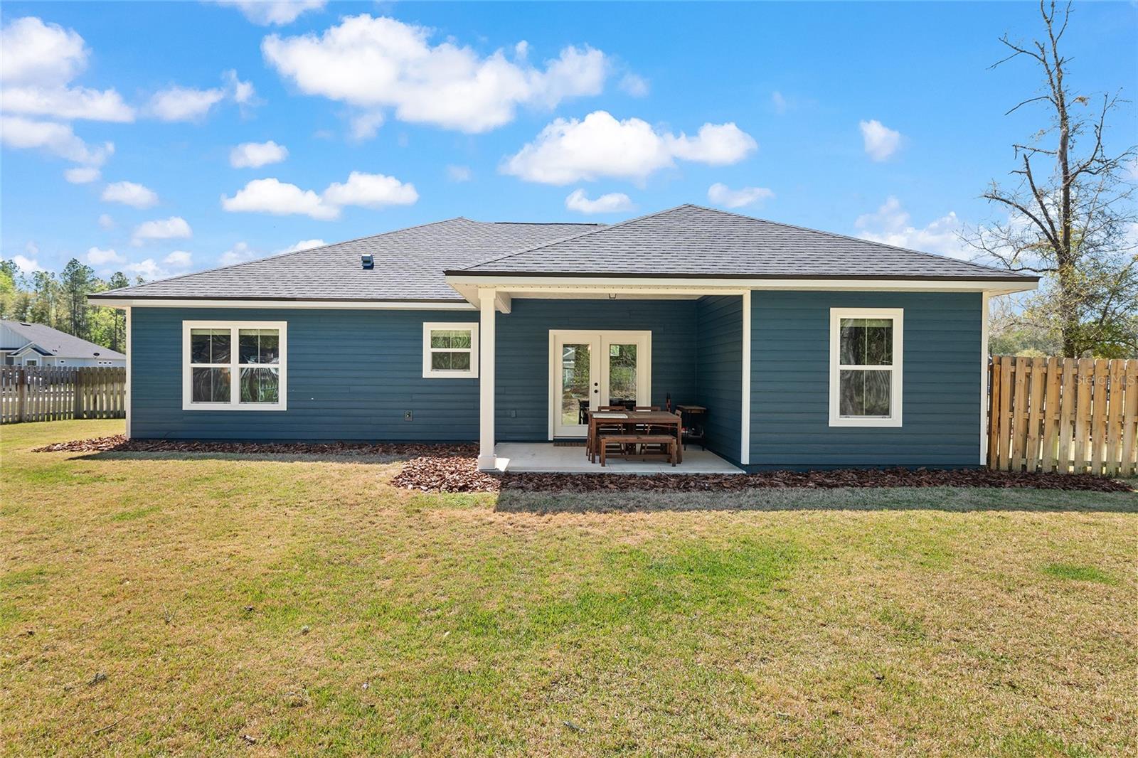 PEYTON'S PRESERVE PB 36 PG 7 LOT 12 OR 4781/1221 - Residential