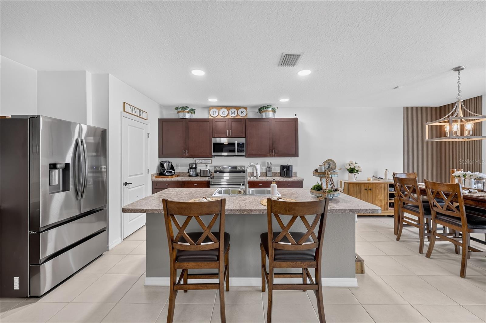 4222 NE 29TH PLACE