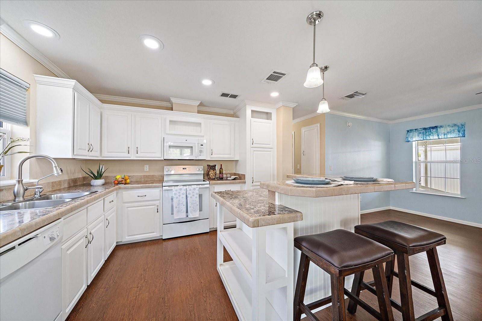 LEISURE LAKE MOBILE HOME PARK CO-OP - Residential