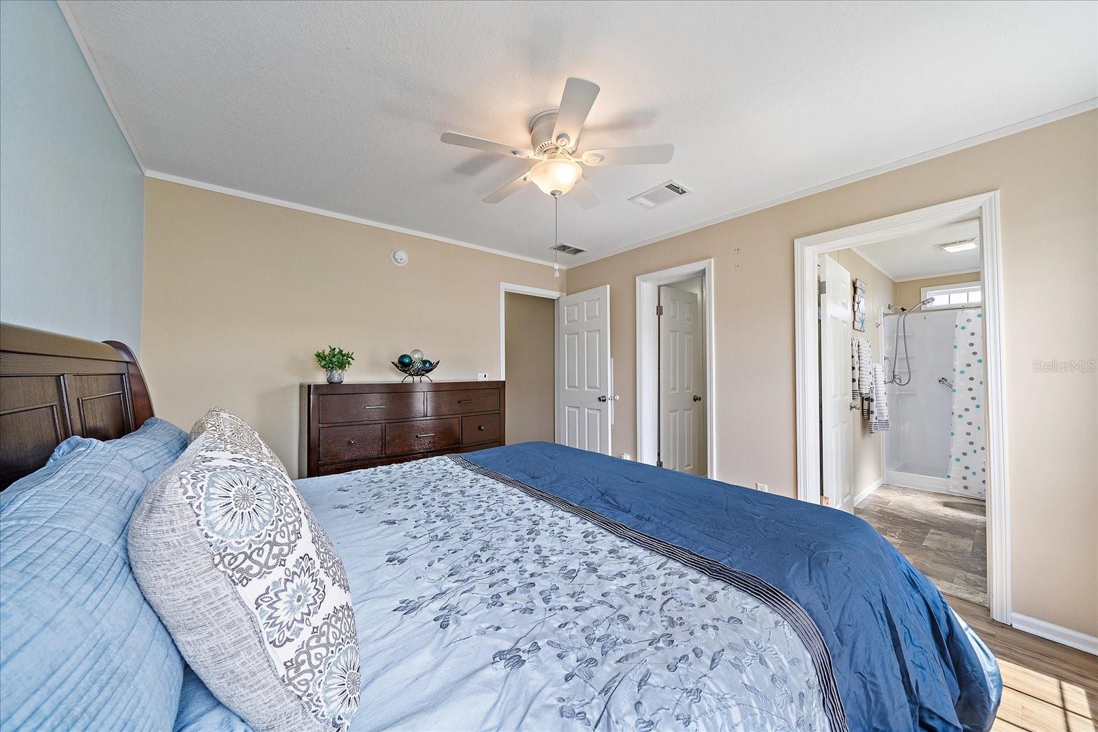 LEISURE LAKE MOBILE HOME PARK CO-OP - Residential