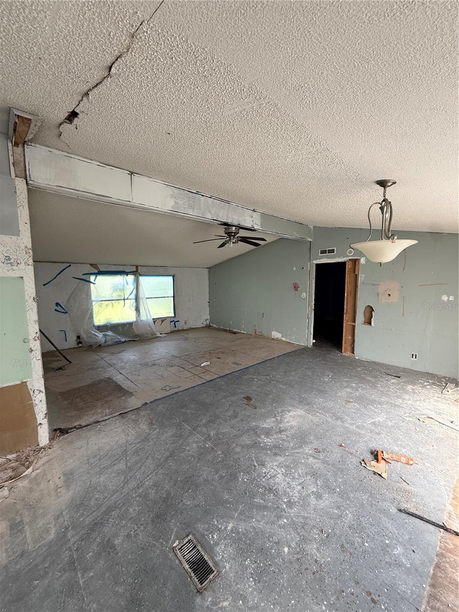 OAKLAND HILLS SUB - Residential