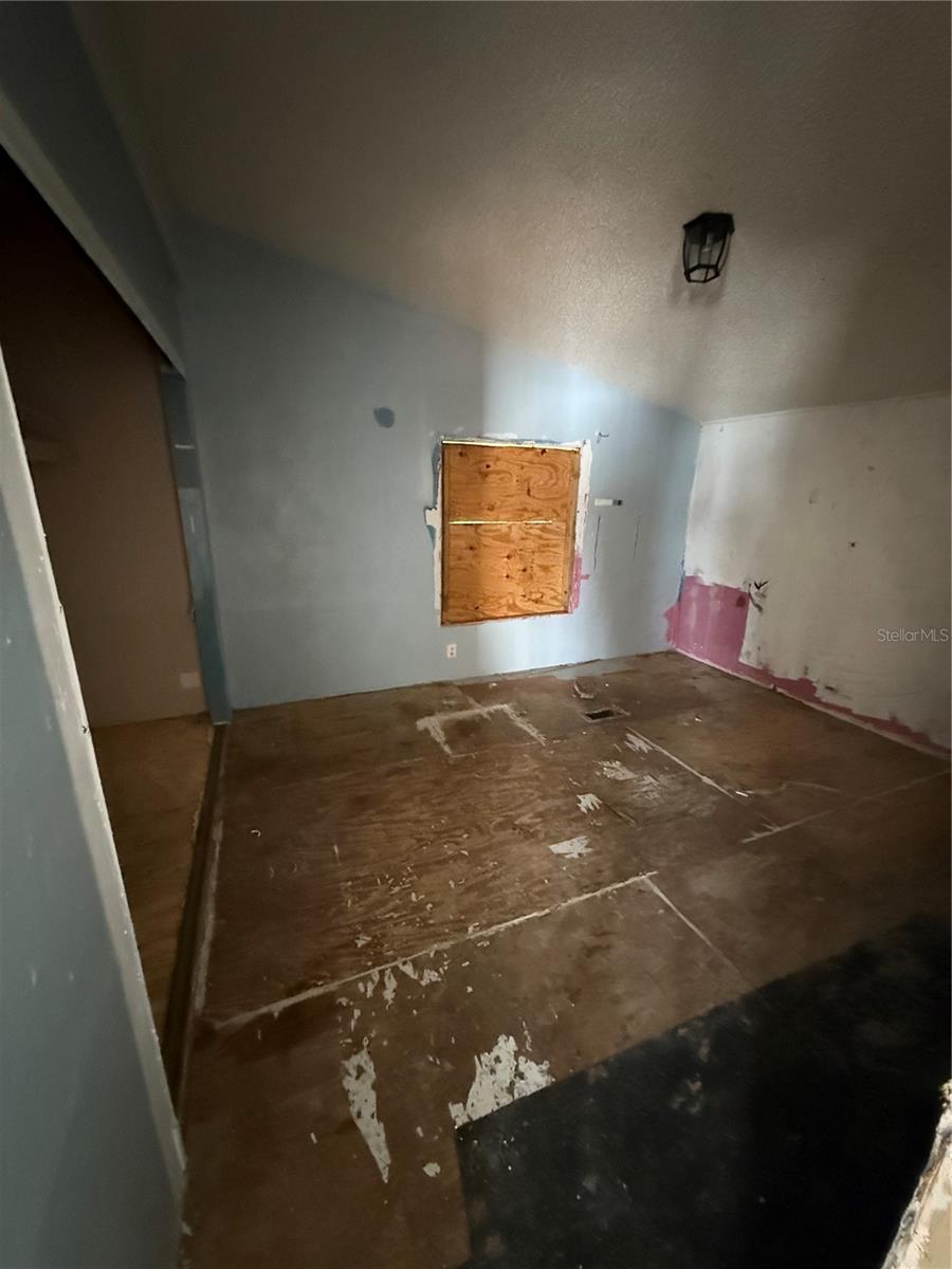 OAKLAND HILLS SUB - Residential