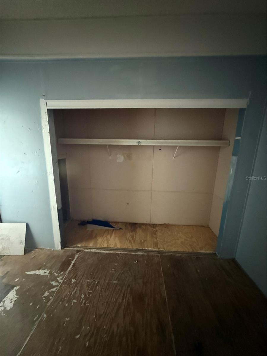 OAKLAND HILLS SUB - Residential