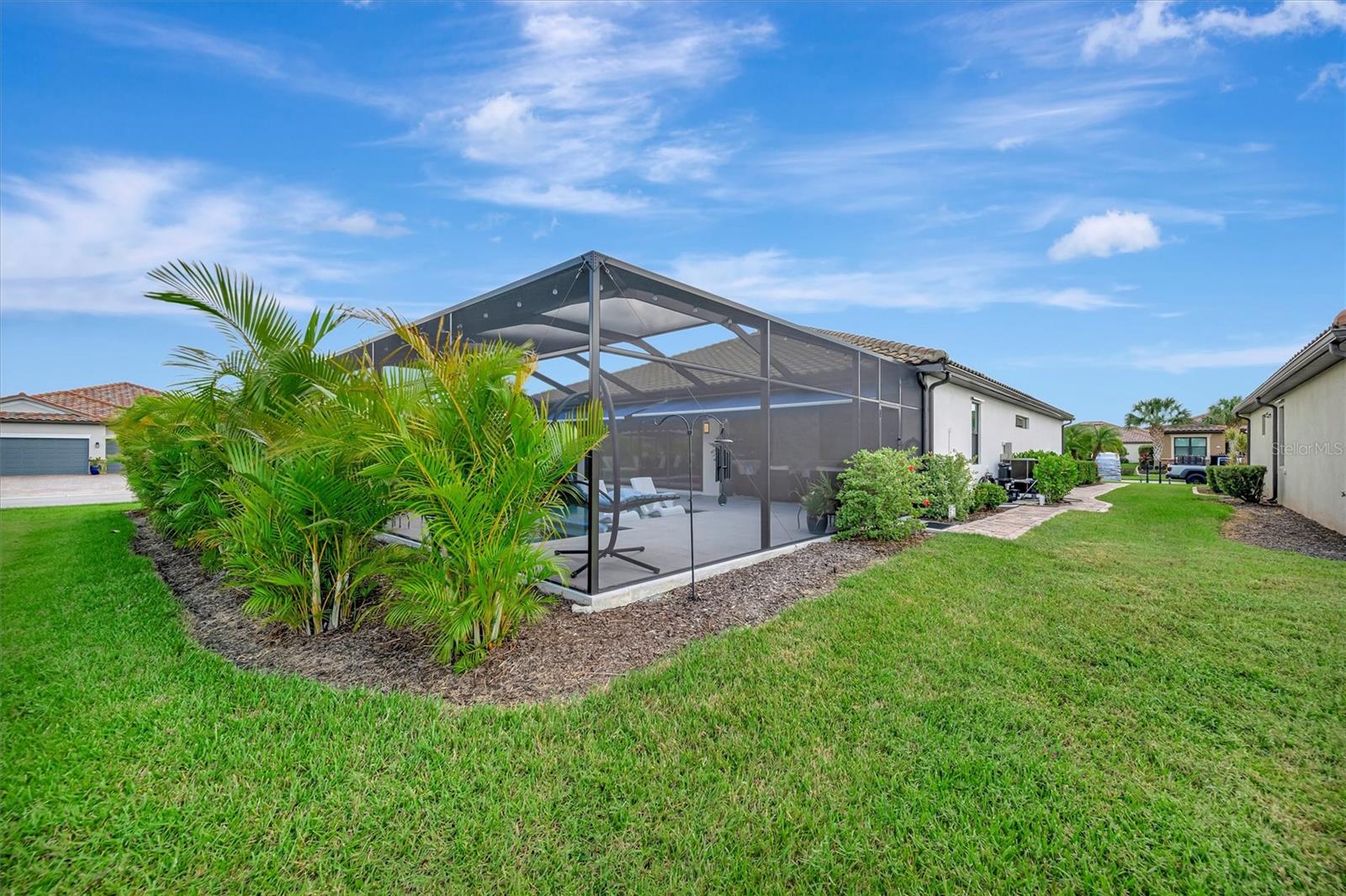 RIVER STRAND - Residential