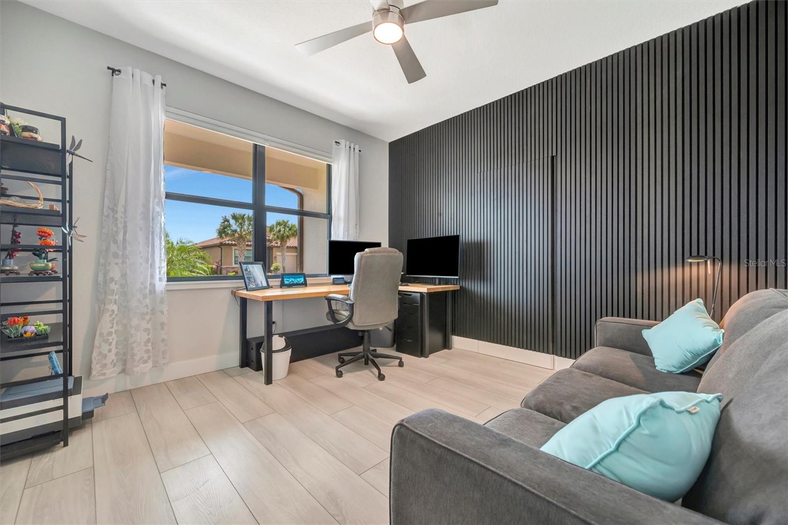 RIVER STRAND - Residential