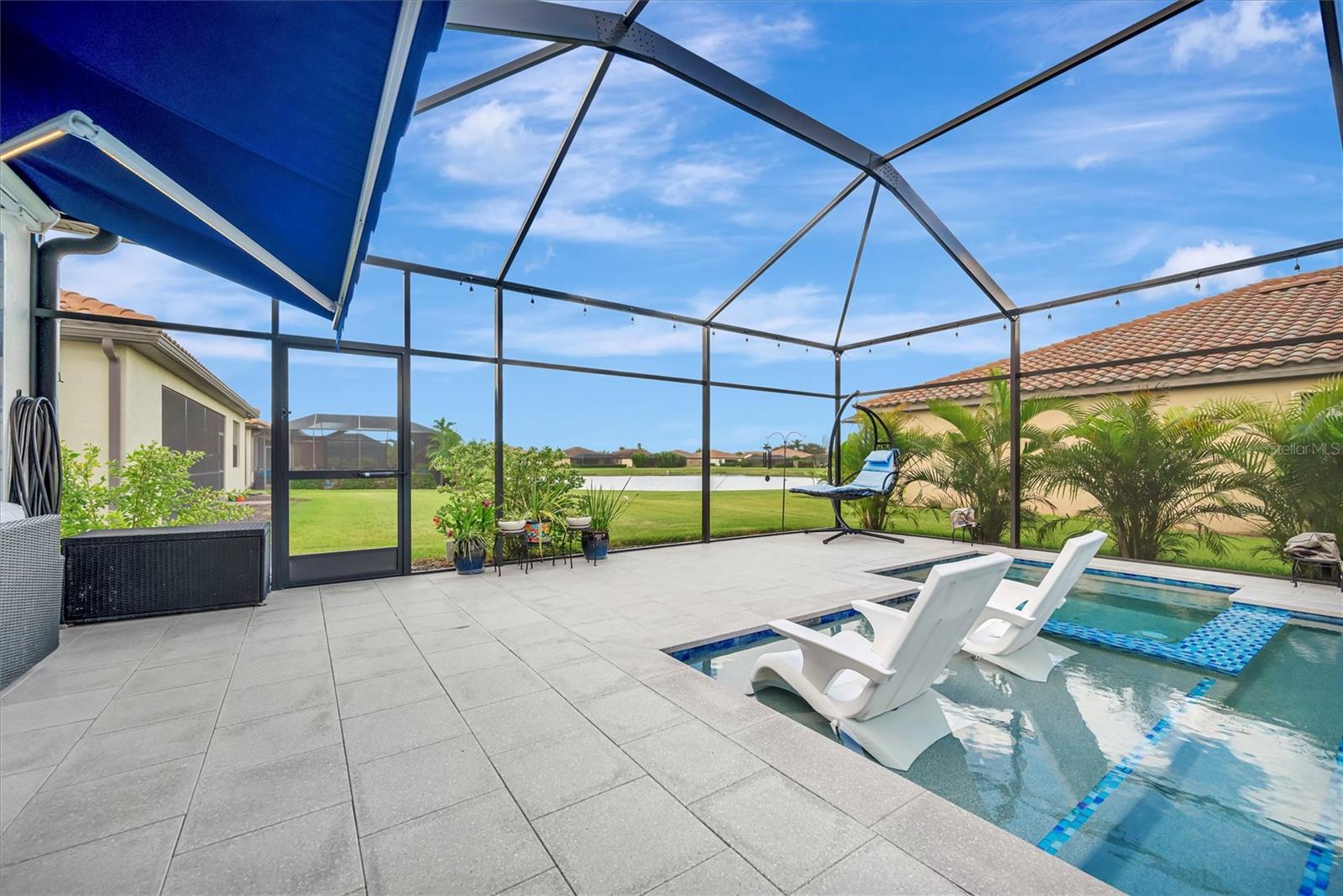 RIVER STRAND - Residential