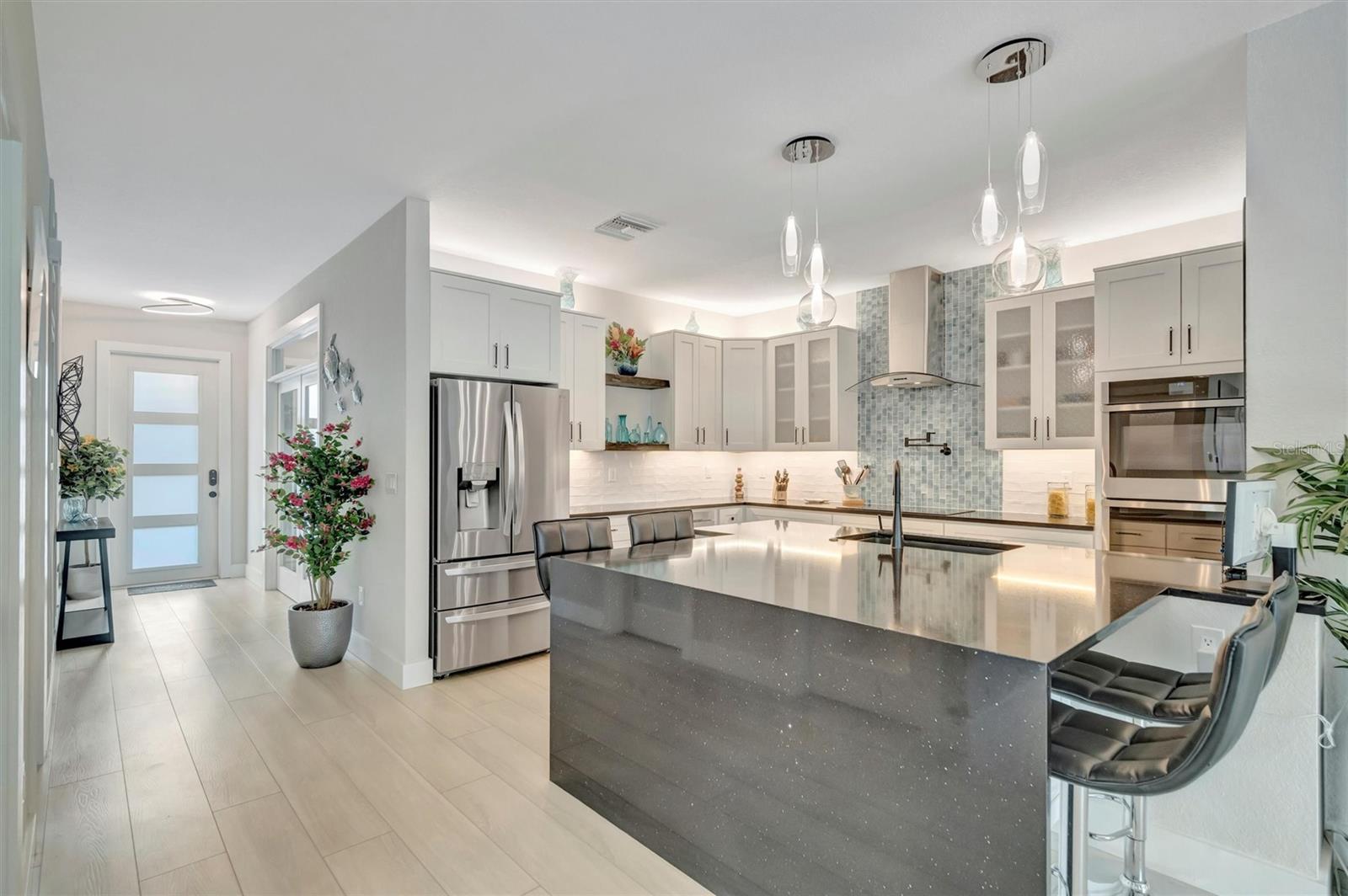 RIVER STRAND - Residential