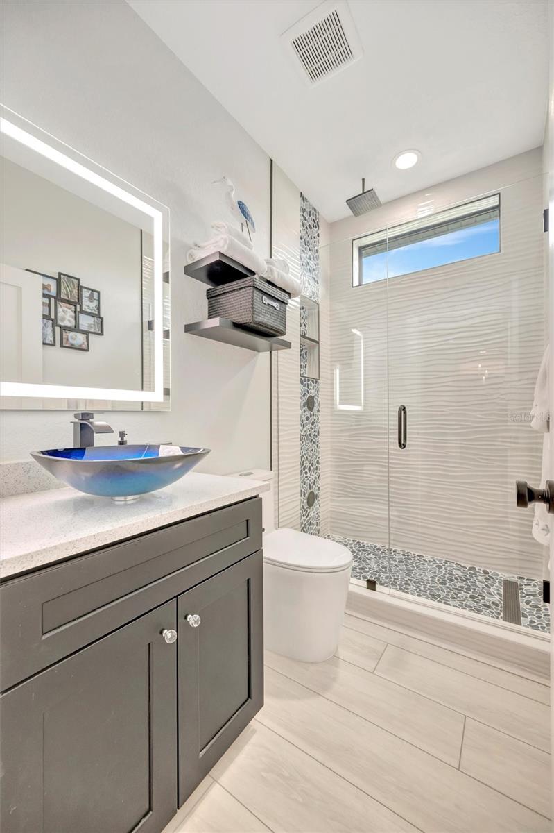 RIVER STRAND - Residential